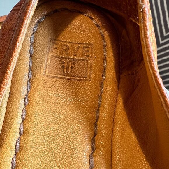 FRYE Carson Yellow Marigold Ballet Flats | Size 7 - Picture 5 of 6